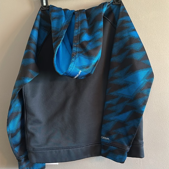 UA hoodie Boys/ youth size medium Y/MD turquoise and dark grey - Picture 4 of 7